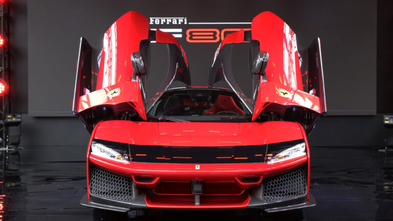 7102■新品未使用 2017 スクーデリア・フェラーリ F1チーム支給品 ハーフジップスウェット トレーナー Ｌサイズ プーマ 2 ⁄ フェラーリ|キャップPUMA スクーデリア フェラーリ SF モンツァ